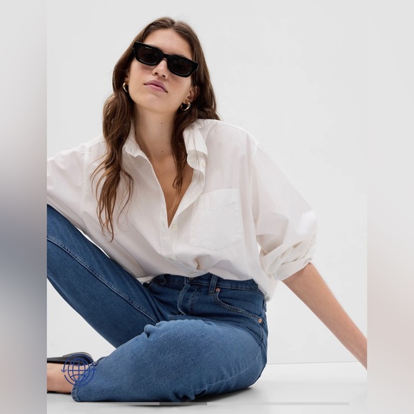 GAP Denim - Gap NWOT Cheeky Straight High Rise Blue Jeans in 32 or 14R